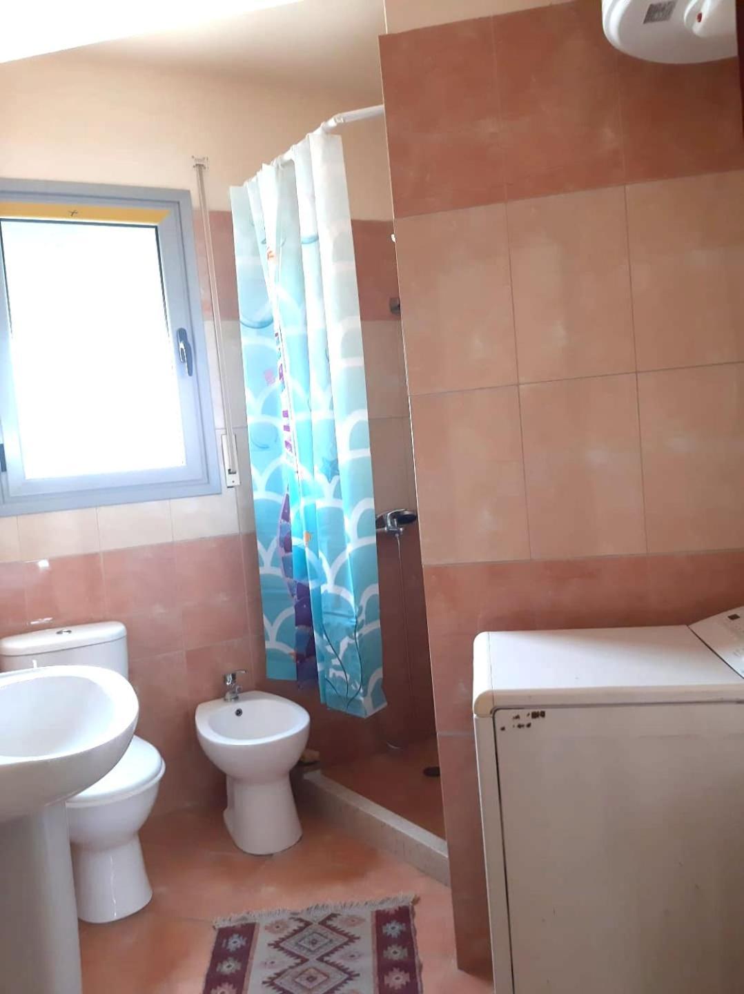 Grazioso Apartamento Arredato A Due Passi Dal Lungomare Влёра Экстерьер фото